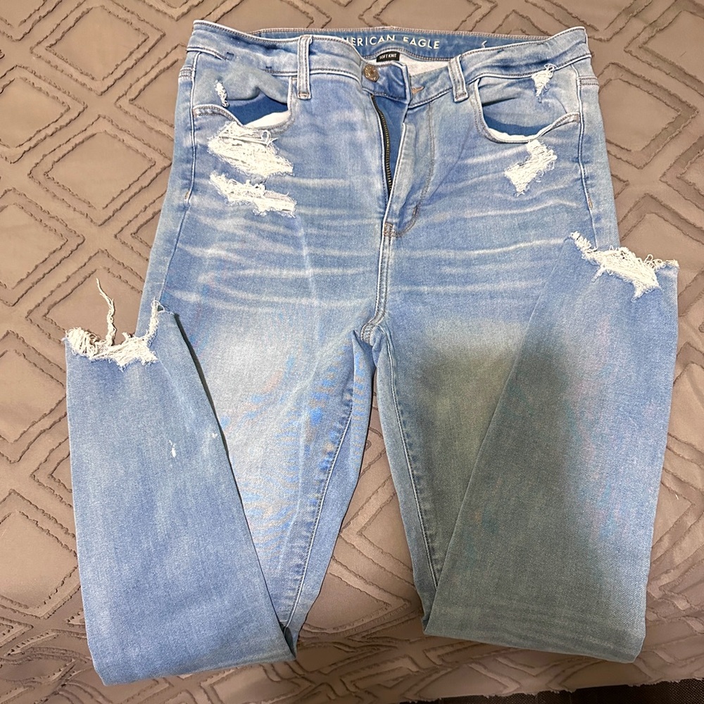American Eagle Outfitters Light Blue Distressed Jeggings